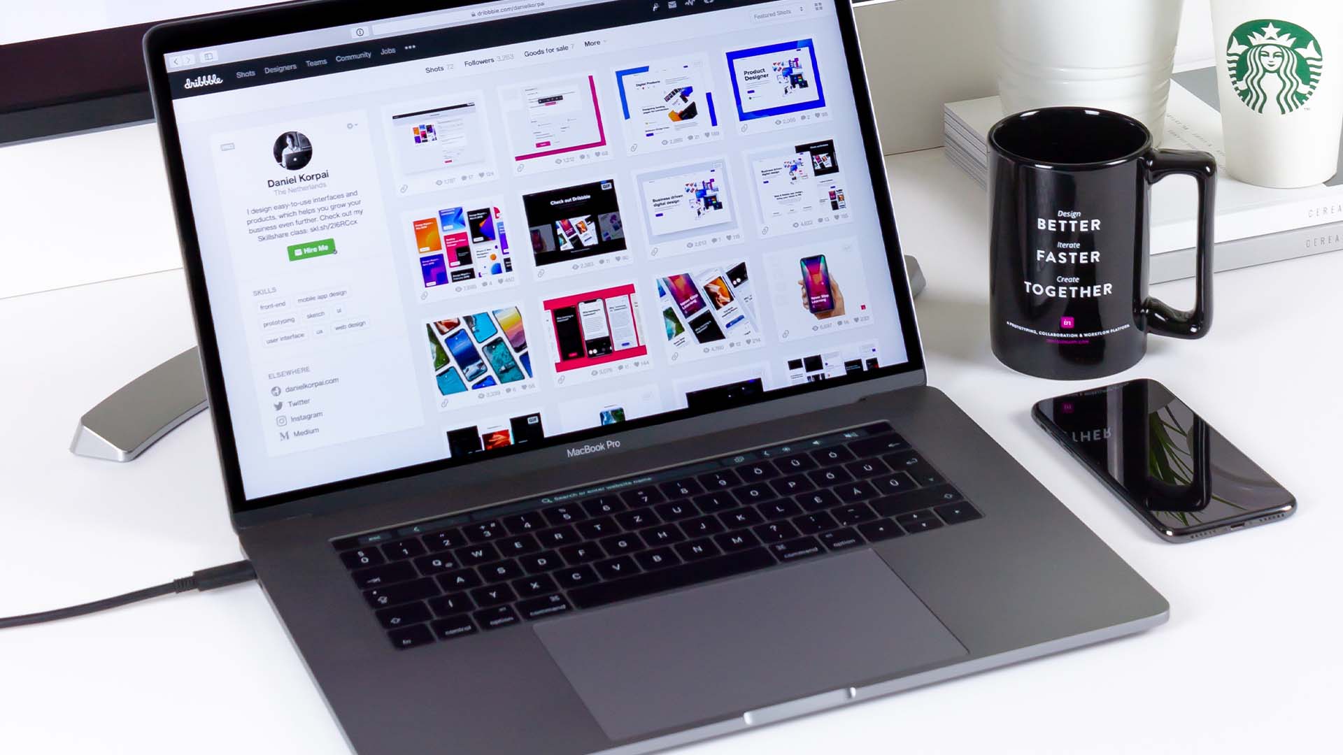 Build Your Portfolio to find graphic design job