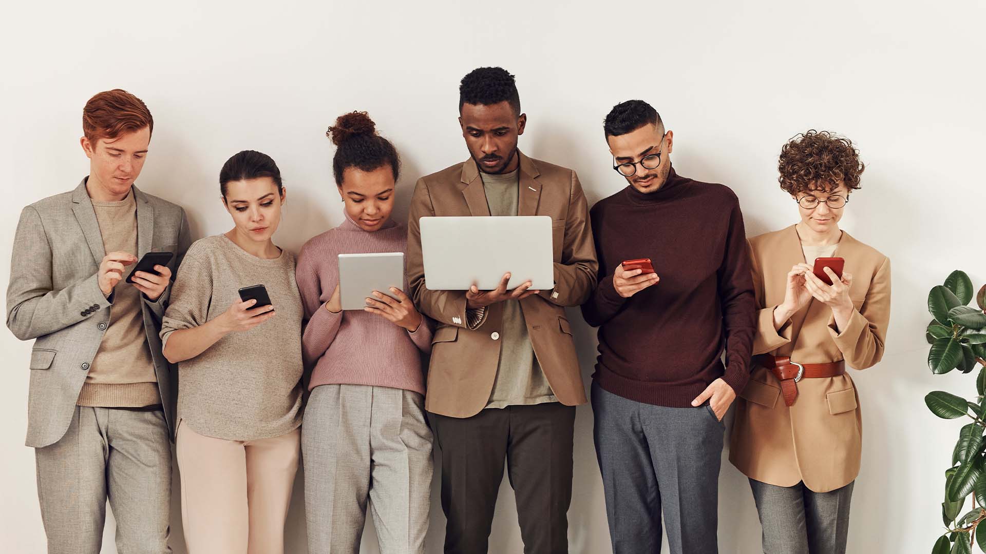 Why Minimalism Resonates in Social Media