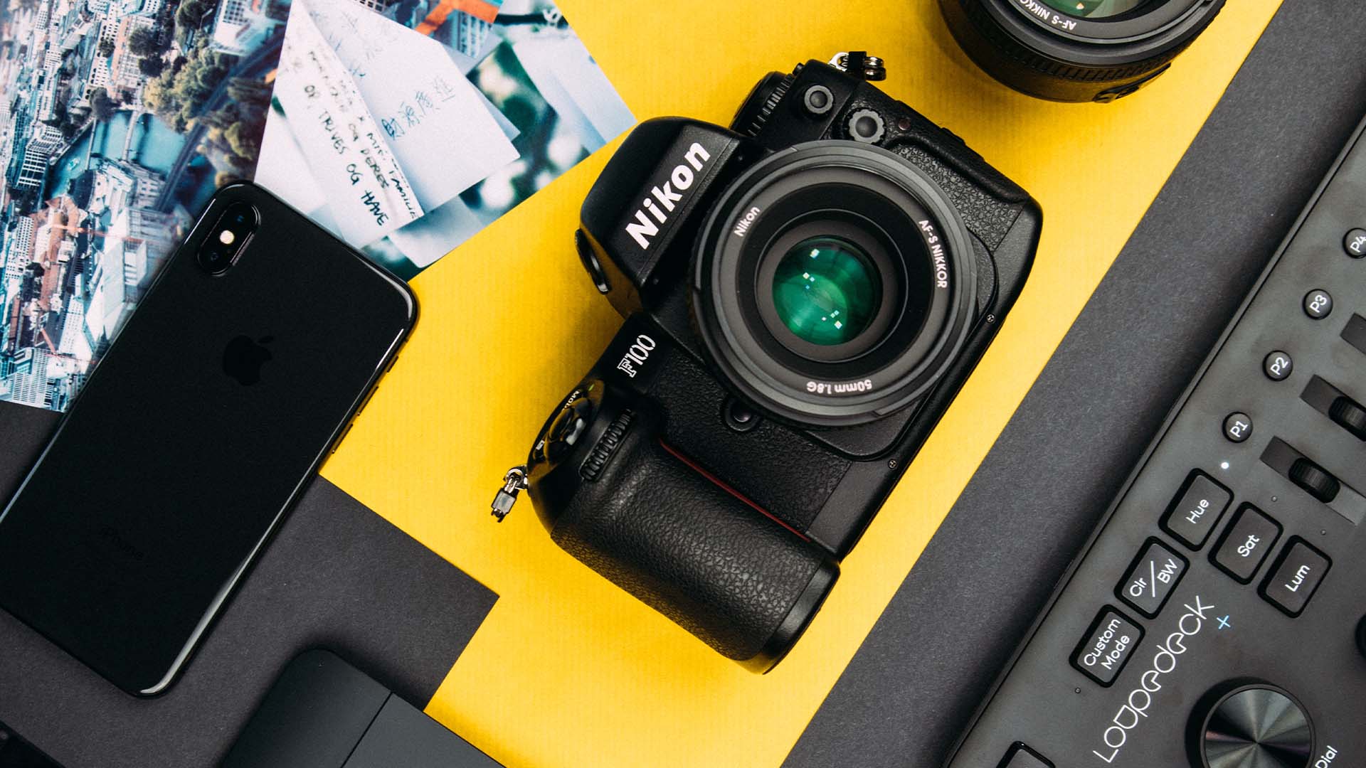 5 Strategies for Employee Development in Graphic Design Teams