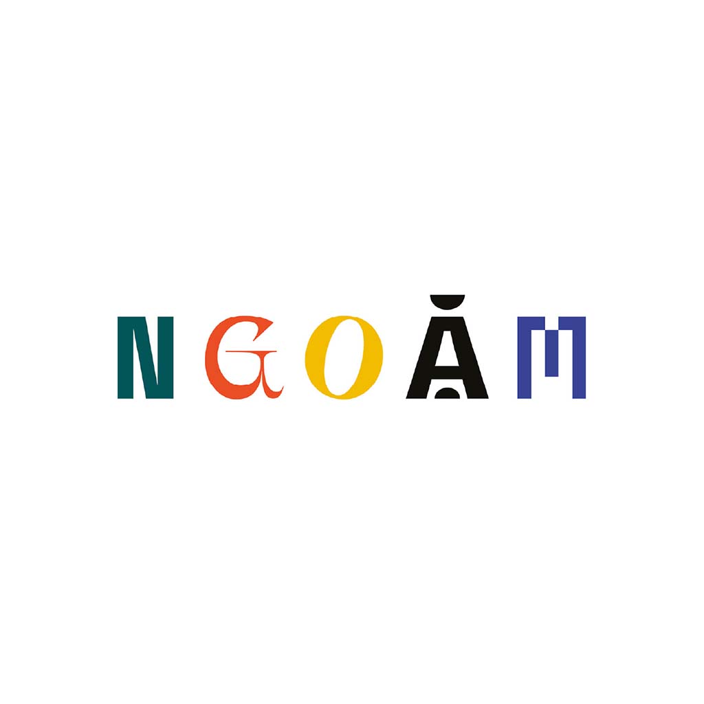 Mixed Fonts Logo Ngoặm