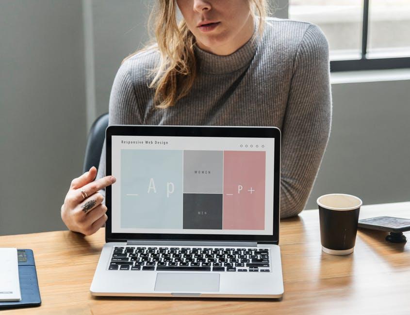 Cutting the Visual Noise in Agency Messaging